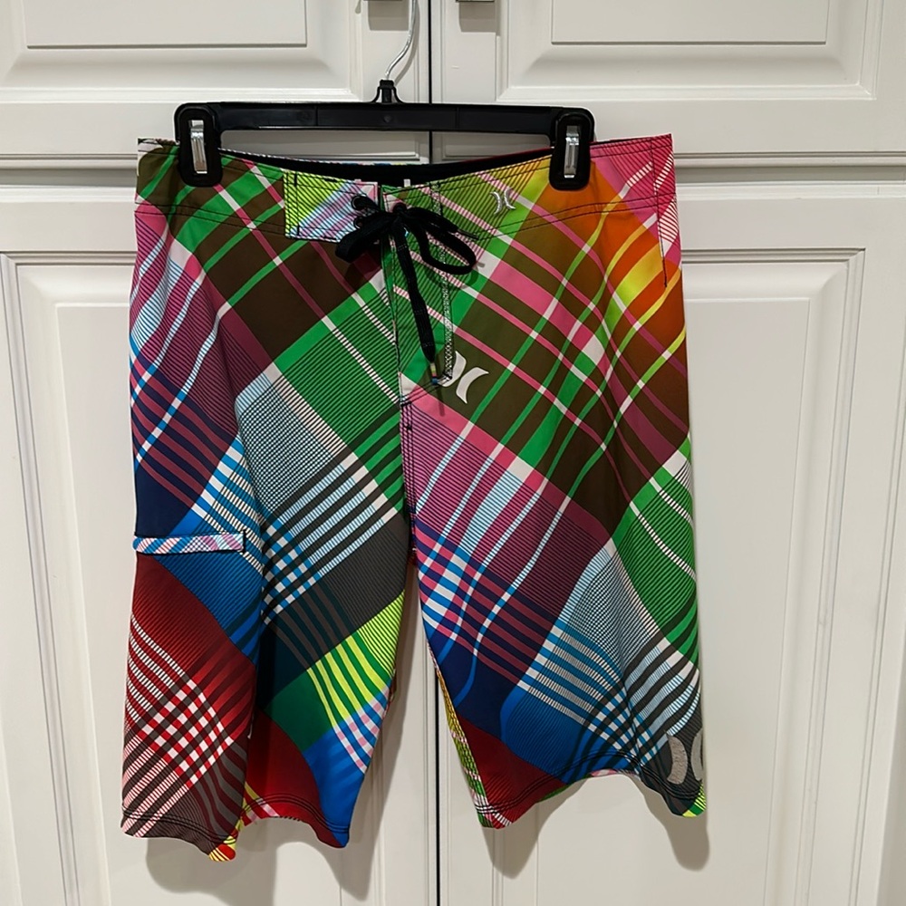 Hurley Men's Multi Color Board Shorts 30